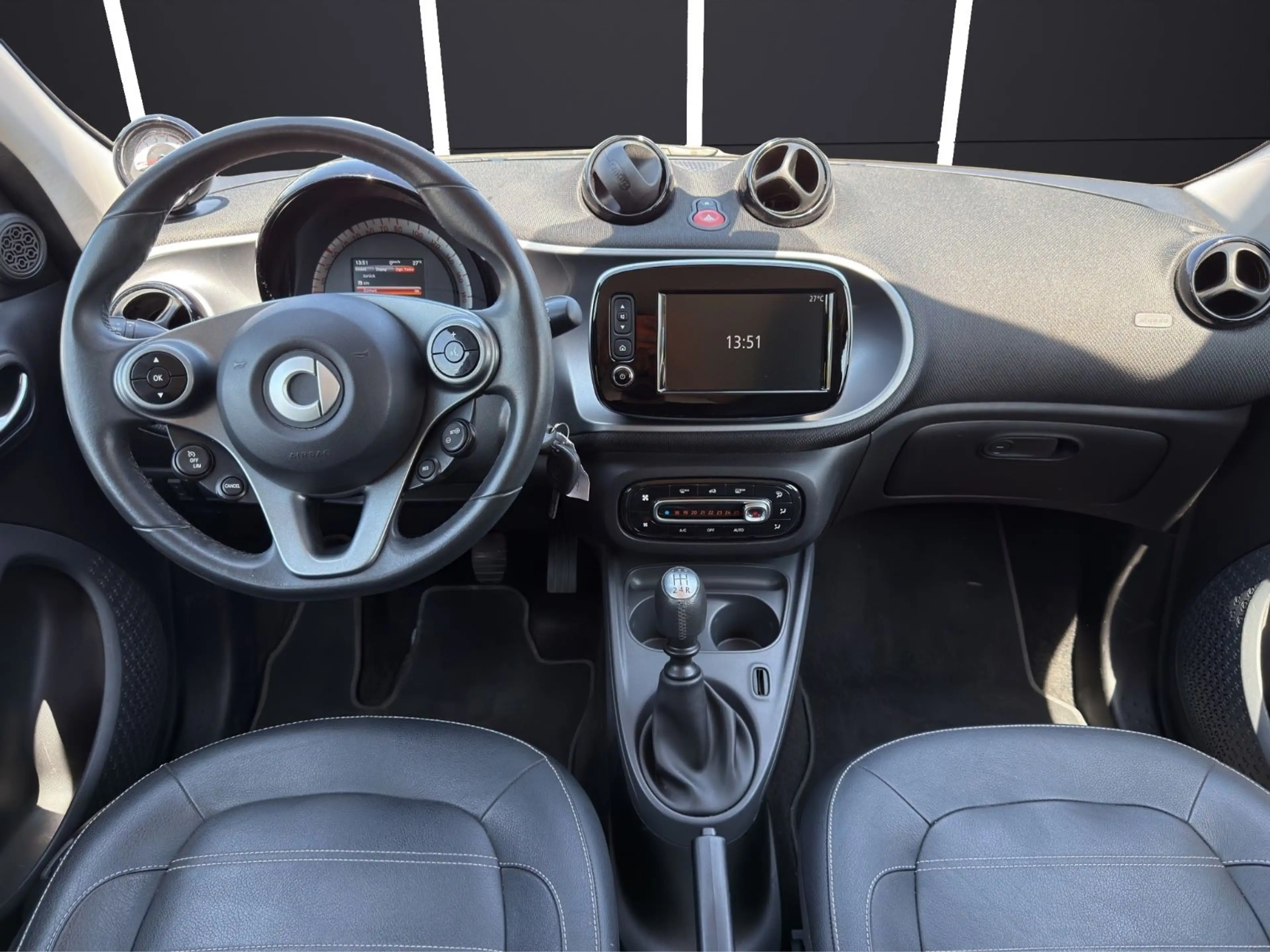 smart forFour 90PS /LEDER/ALU/KLIMA/ — photo 11