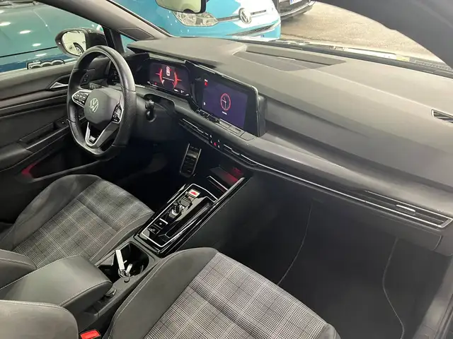 Volkswagen Golf view 15