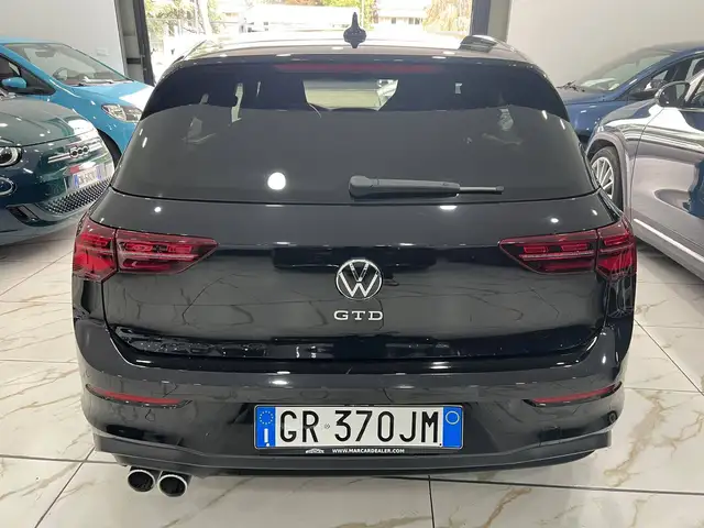 Volkswagen Golf view 5