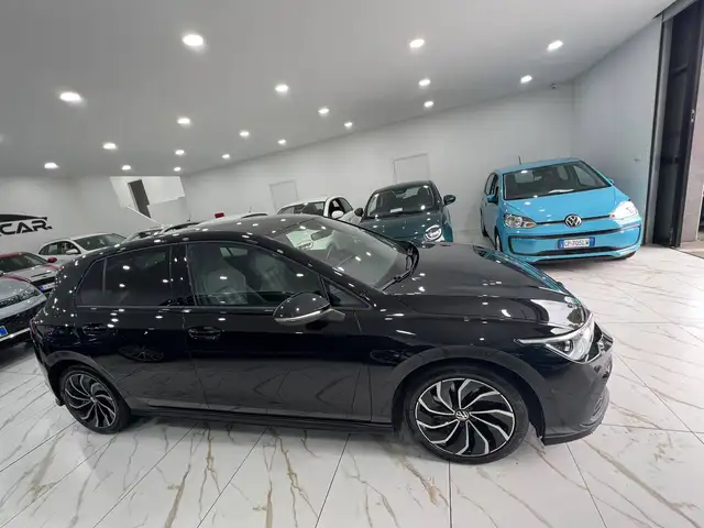 Volkswagen Golf view 7