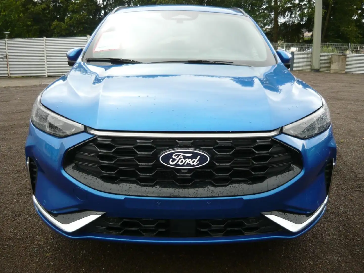 Ford Kuga Hybrid ST-Line X Blau - 2