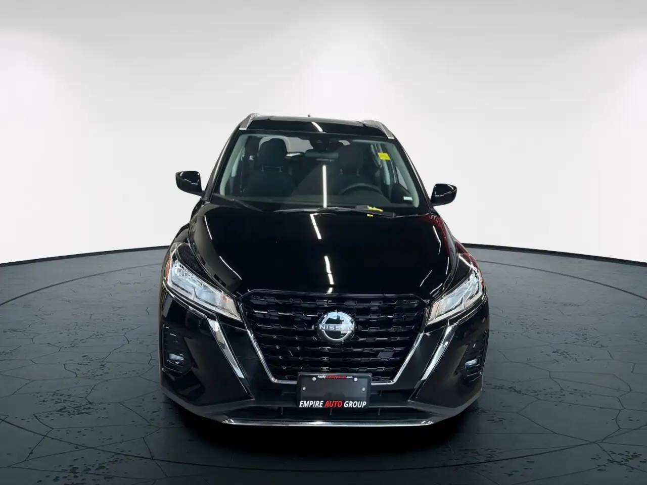 2025 Nissan Kicks