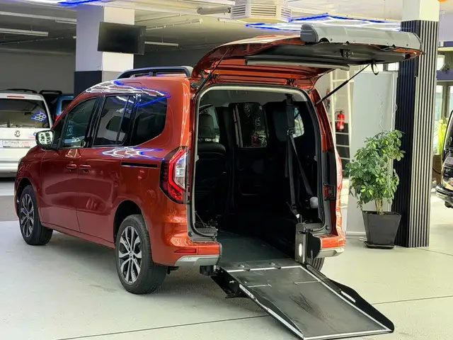 Renault Kangoo Automatik Behindertengerecht Rampe