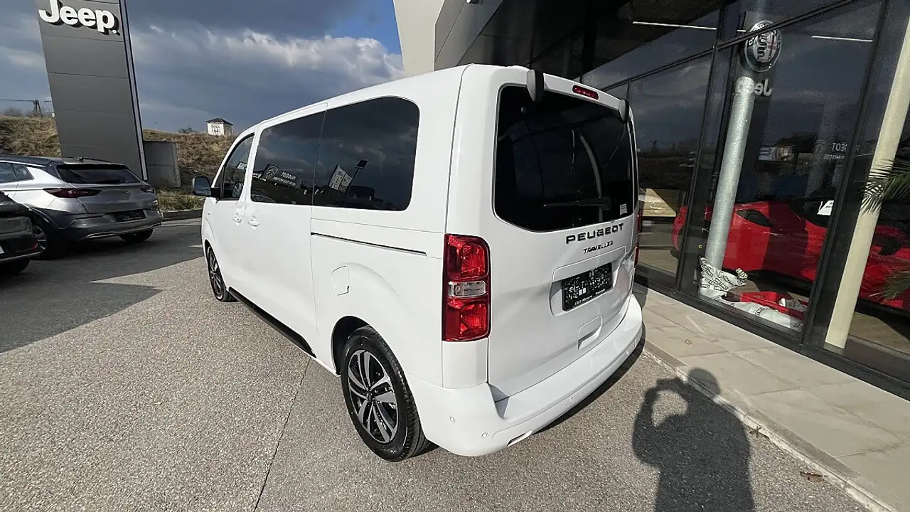 Peugeot Traveller 2026