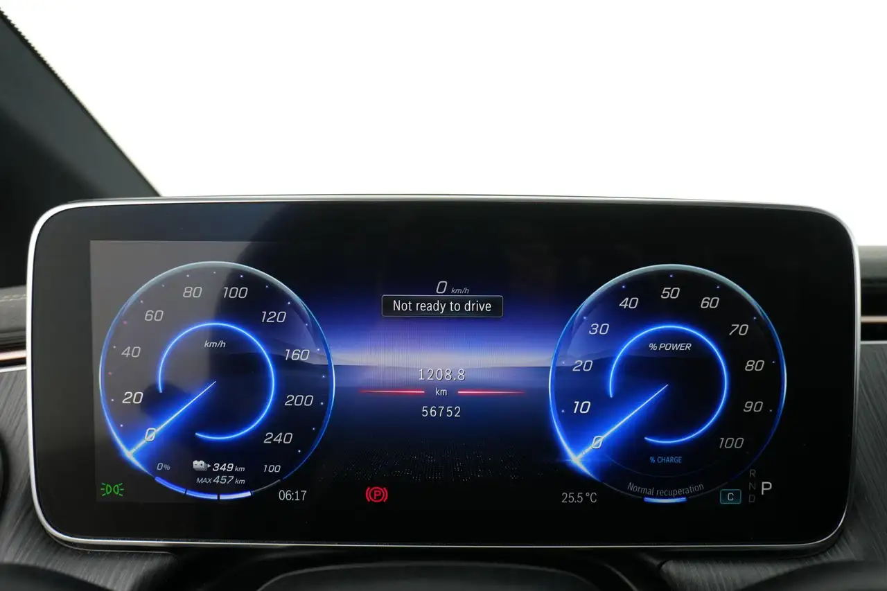 Mercedes-Benz EQE 350+ Electric Art, миниатюра 15