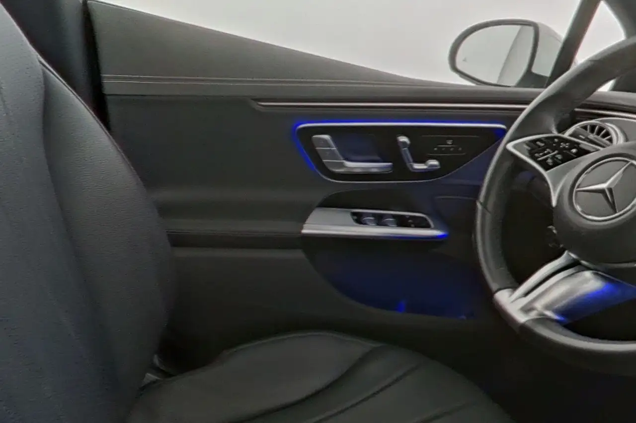 Mercedes-Benz EQE 350+ Electric Art, миниатюра 17