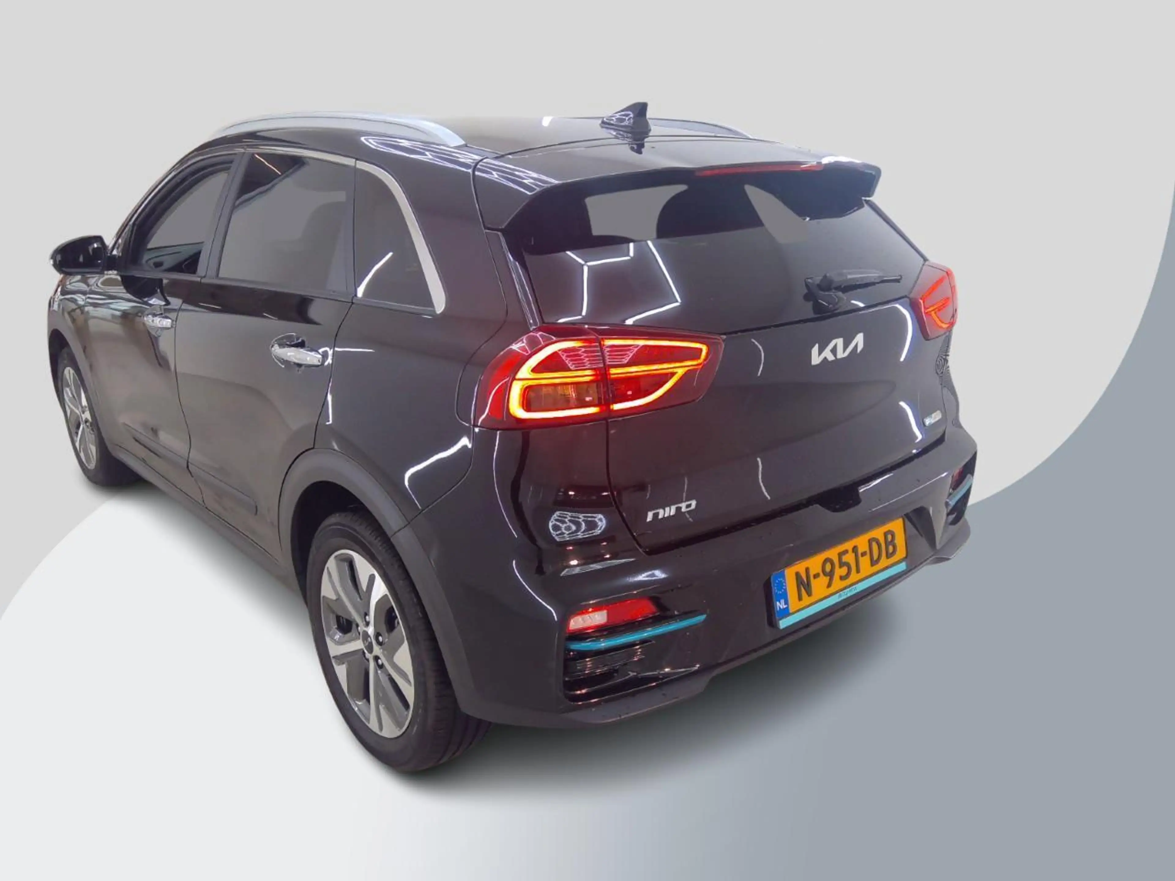 Kia e-Niro DynamicPlusLine 64 kWh SOH 98% | Schuif - Kantelda — photo 4