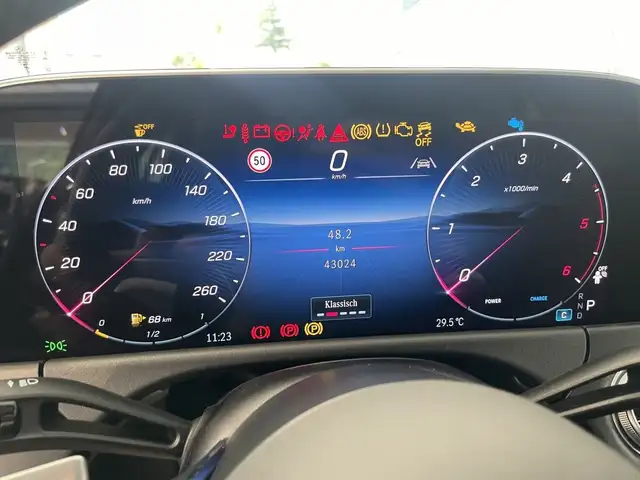 Mercedes-Benz E 220 d Avantgarde Advanced Ansicht 21