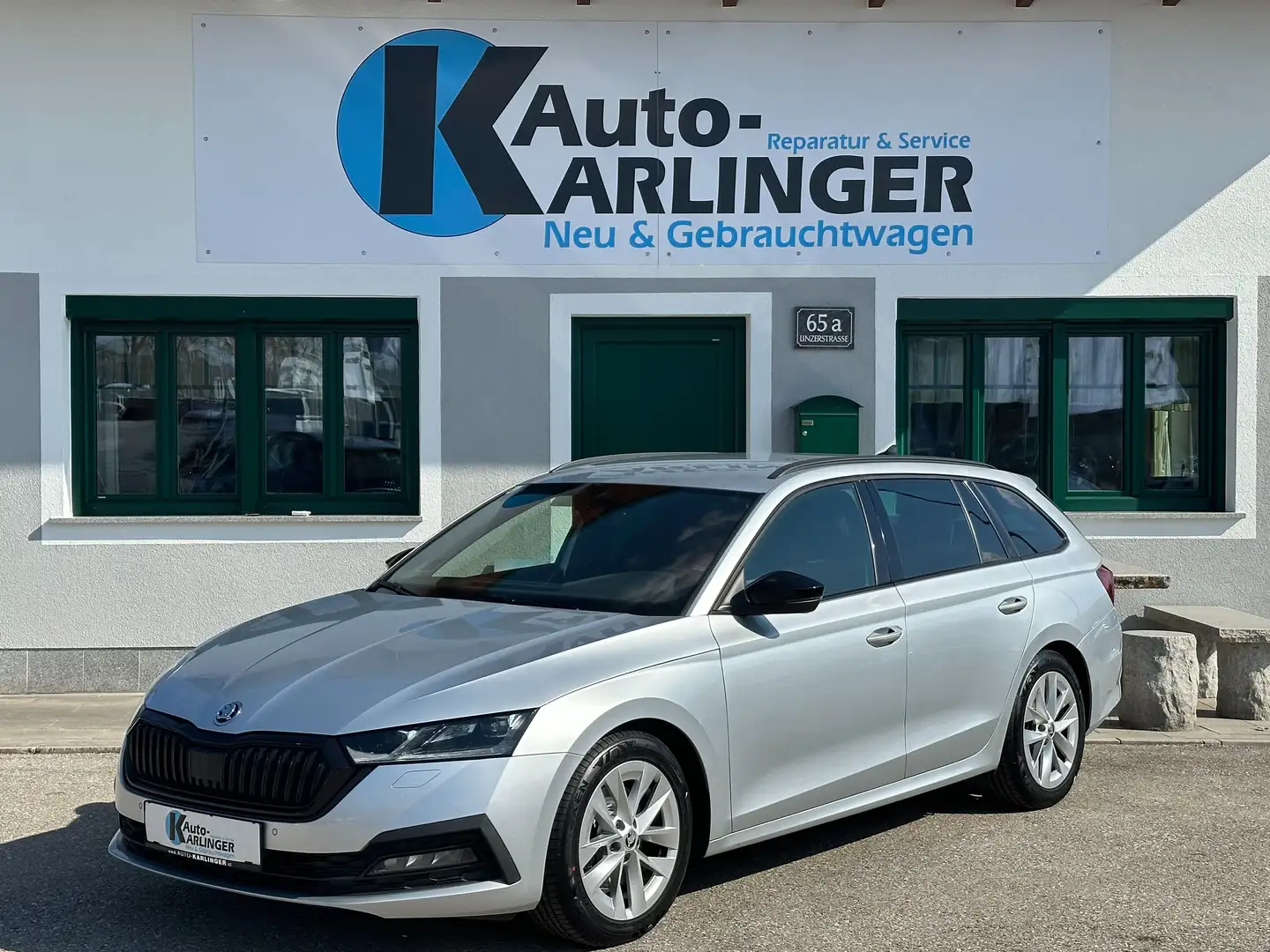 Skoda Octavia Combi 2,0 TDI DSG 4x4 Style *TOP AUSSTATTUNG* Silber - 2