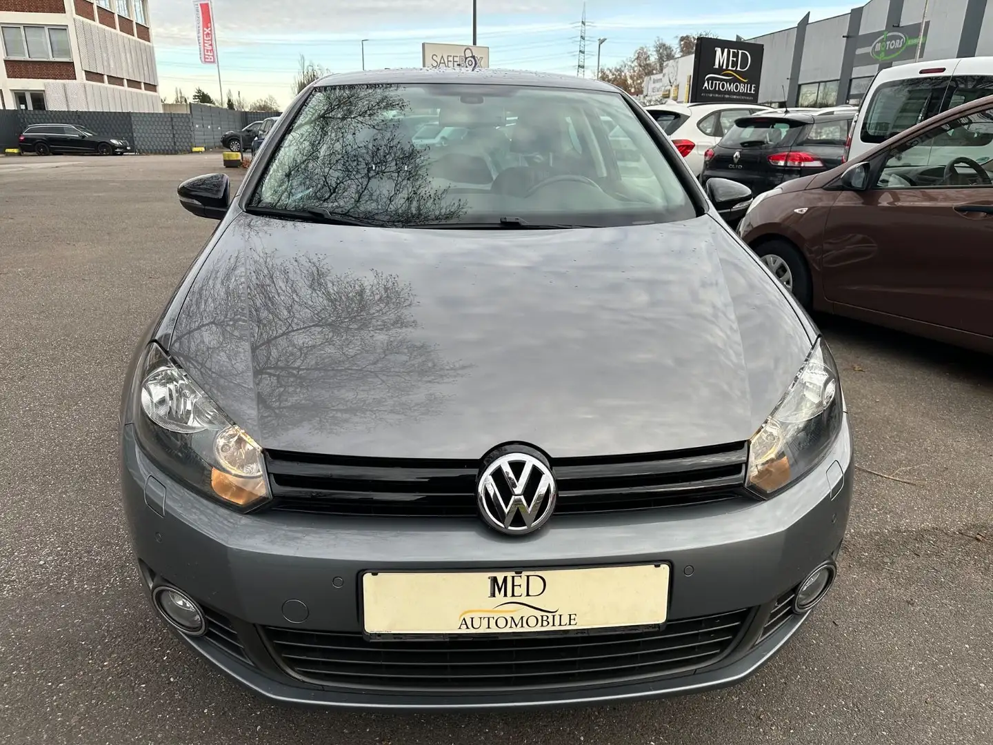 Volkswagen Golf VI Match Gris - 2