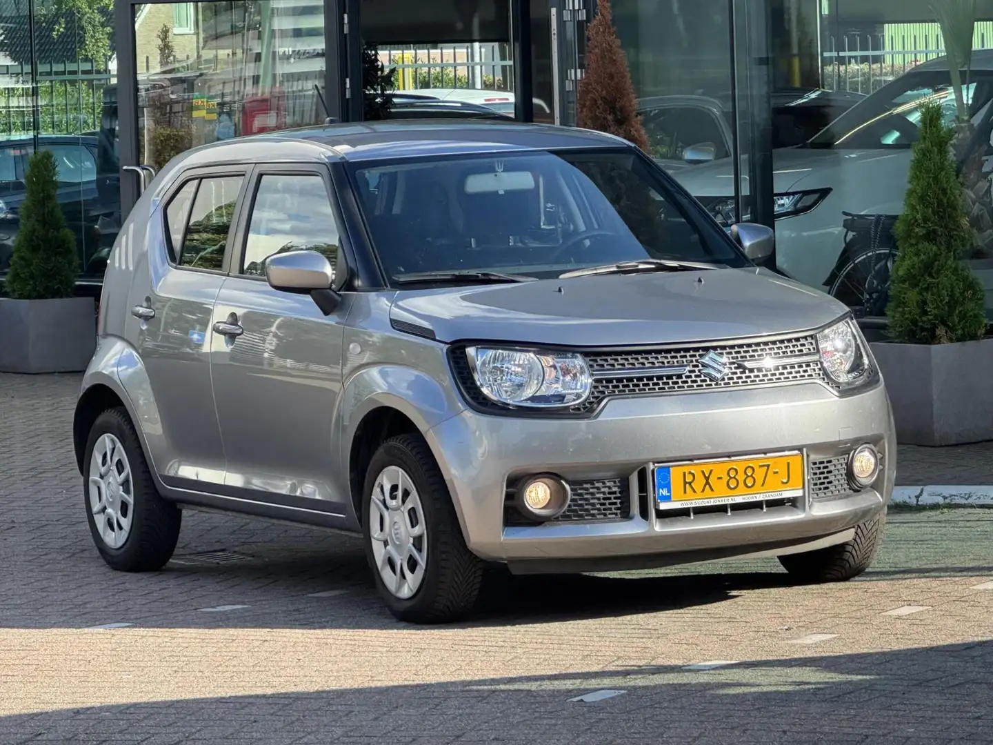 Suzuki Ignis 1.2 Comfort 2018 Aico Top staat !! Grijs - 2
