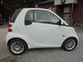 smart forTwo fortwo coupe Micro Hybrid Drive Weiß - thumbnail 3