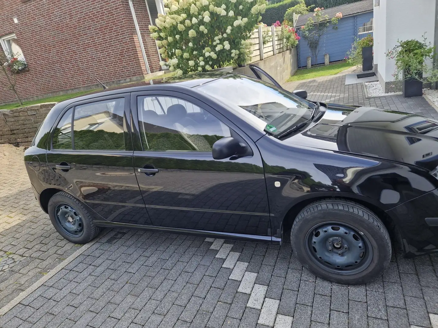 Skoda Fabia Classic Schwarz - 2