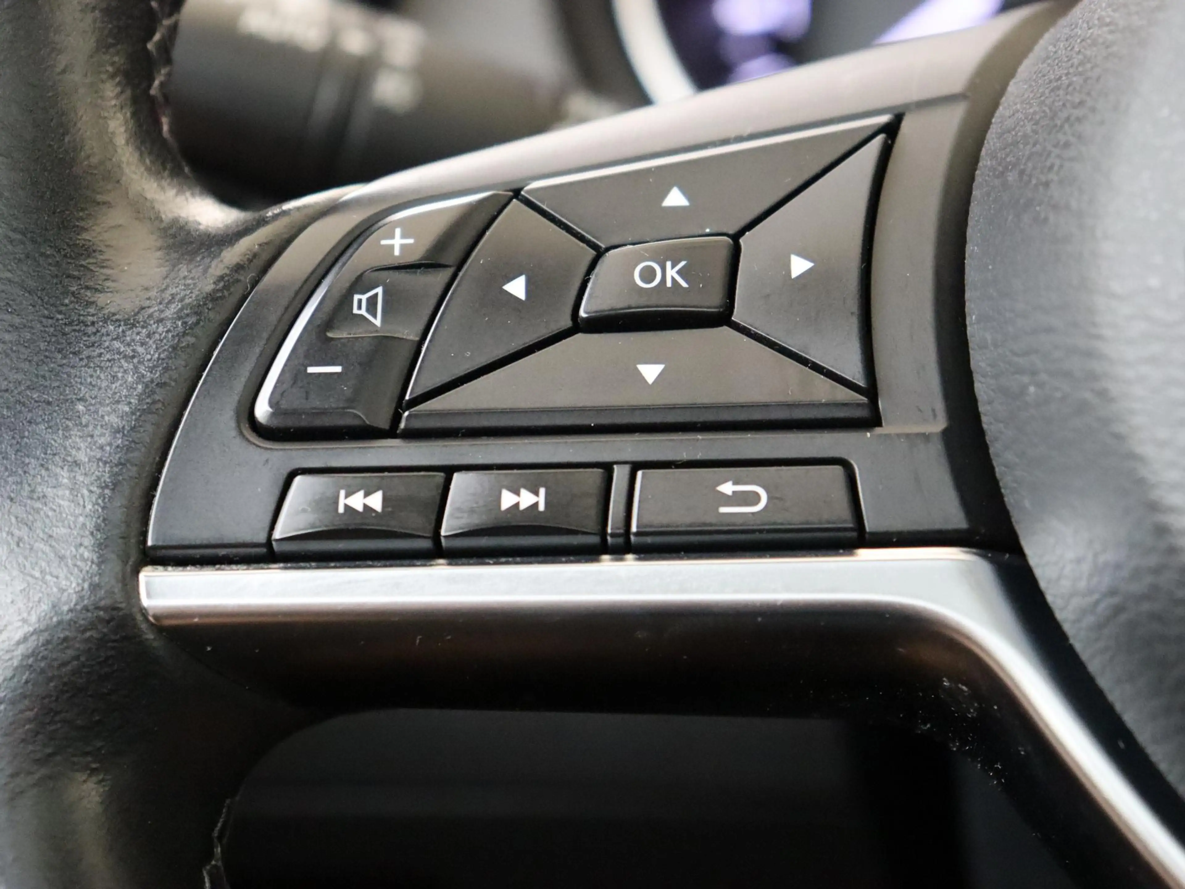 Nissan Qashqai 1.3 DIG-T Tekna | Panoramadak | airco automatisch — photo 12