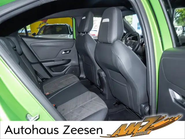 Opel Mokka-E view 4
