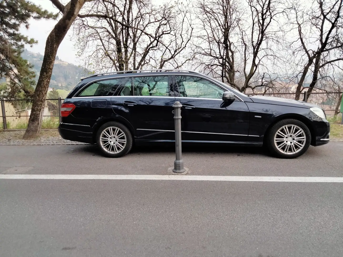 Mercedes-Benz E 250 SW cdi be Elegance auto Blu/Azzurro - 1