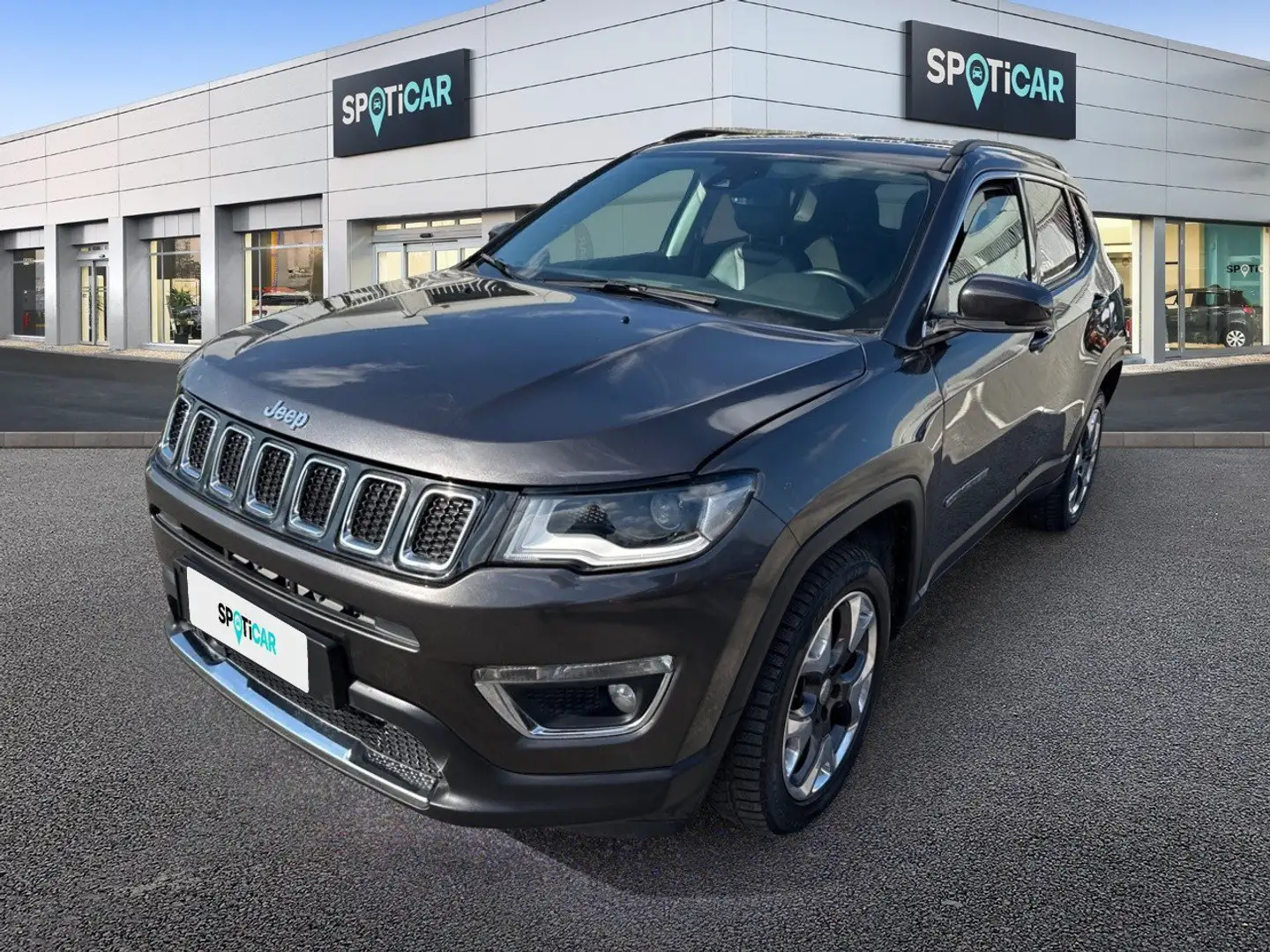 Jeep Compass 2.0 MJet II 103kW Limited 4WD Grau - 1