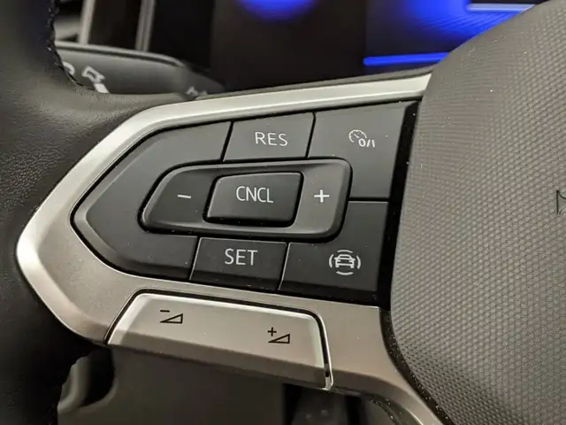 Volkswagen Polo view 9