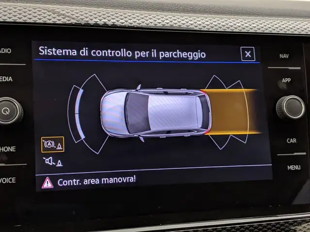 Volkswagen Polo view 14