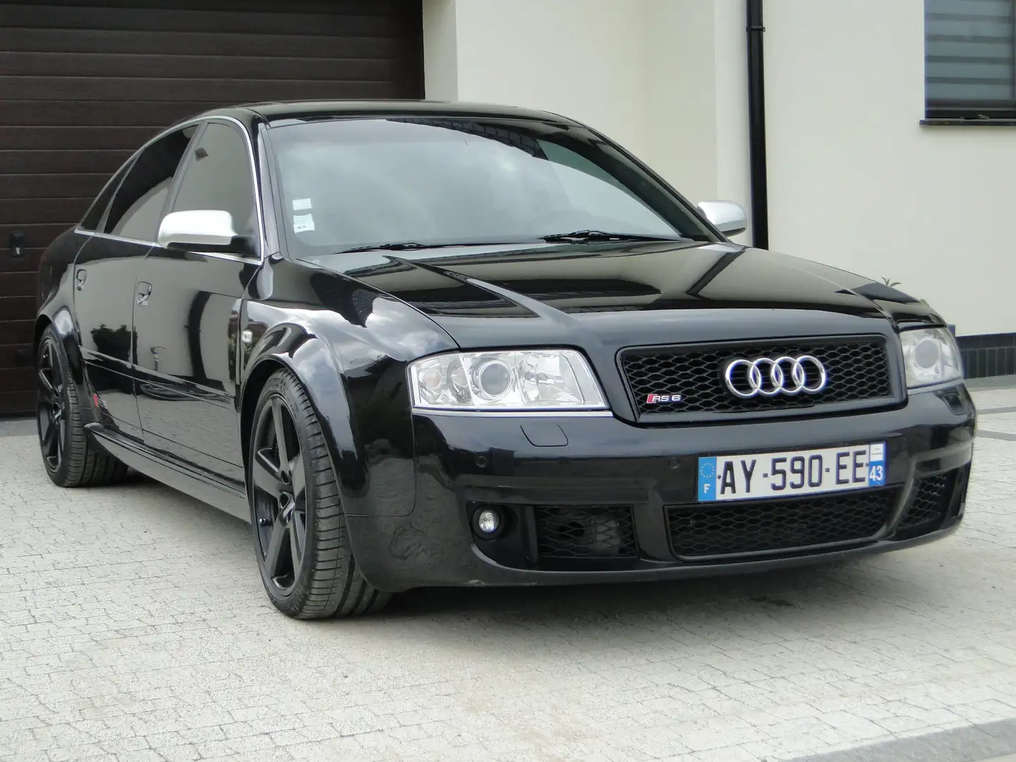 Audi RS6 4.2 quattro Lim. (4B4) Black - 2