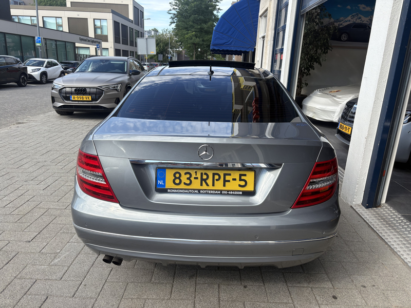 Mercedes-Benz C 180 Coupé NL AUTO/PANORAMA/LEDER — photo 4