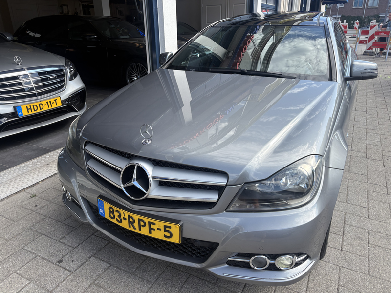 Mercedes-Benz C 180 Coupé NL AUTO/PANORAMA/LEDER — photo 6