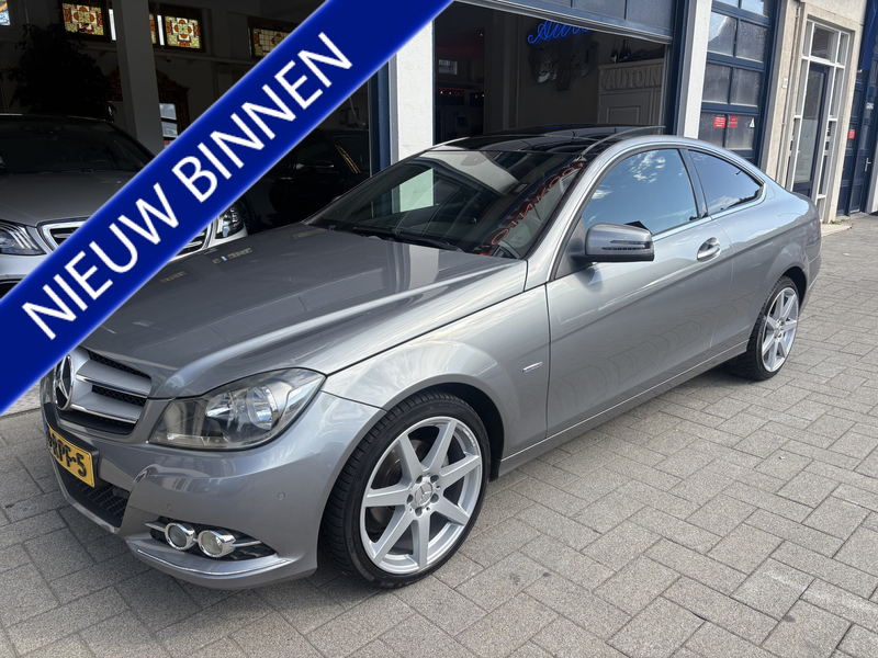 Mercedes-Benz C 180 Coupé NL AUTO/PANORAMA/LEDER