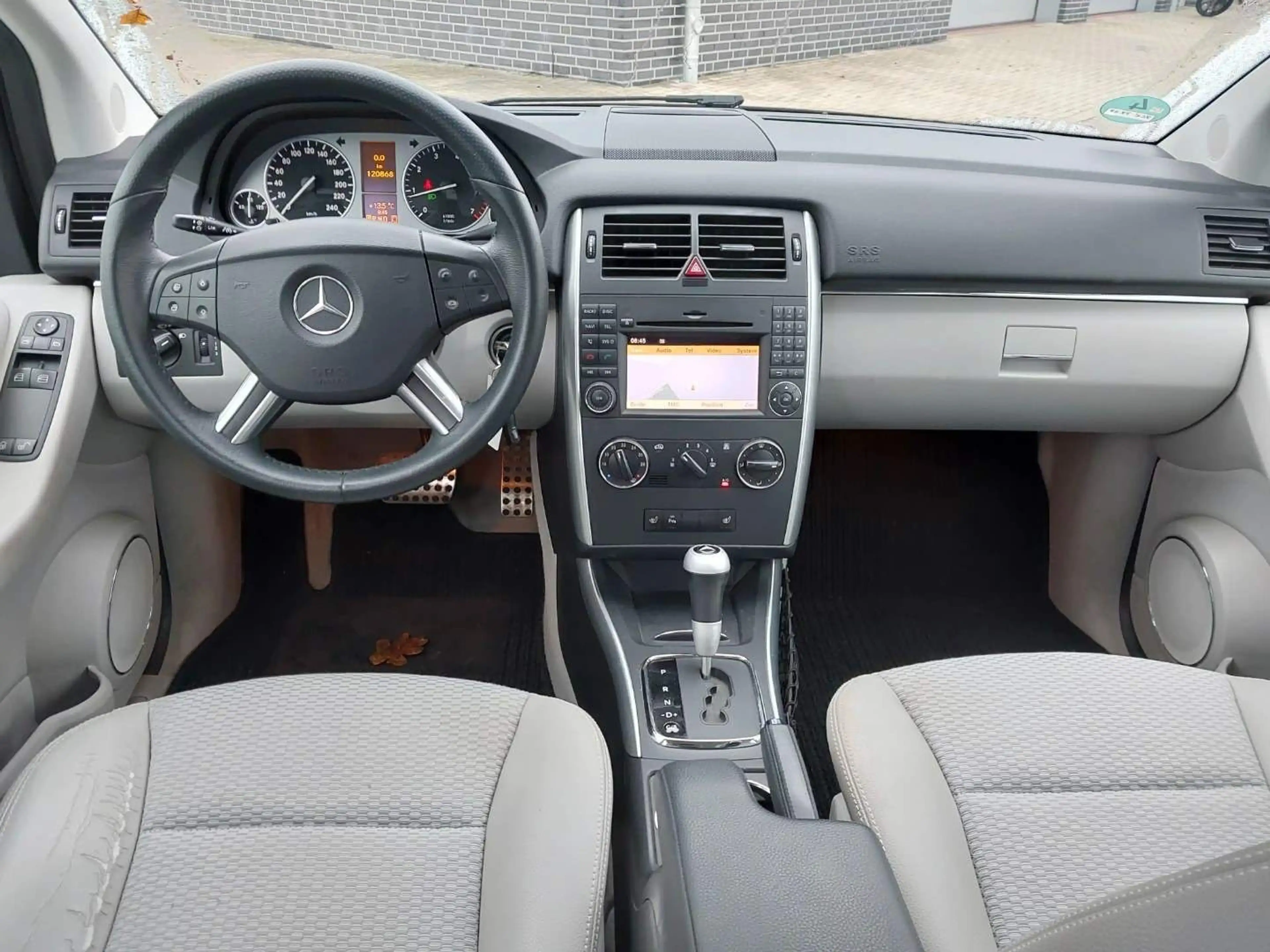 Mercedes-Benz B 200 B200*AUTOM.*TÜV*KLIMA*PDC*2.HAND*T.LEDER*SPORT — photo 10