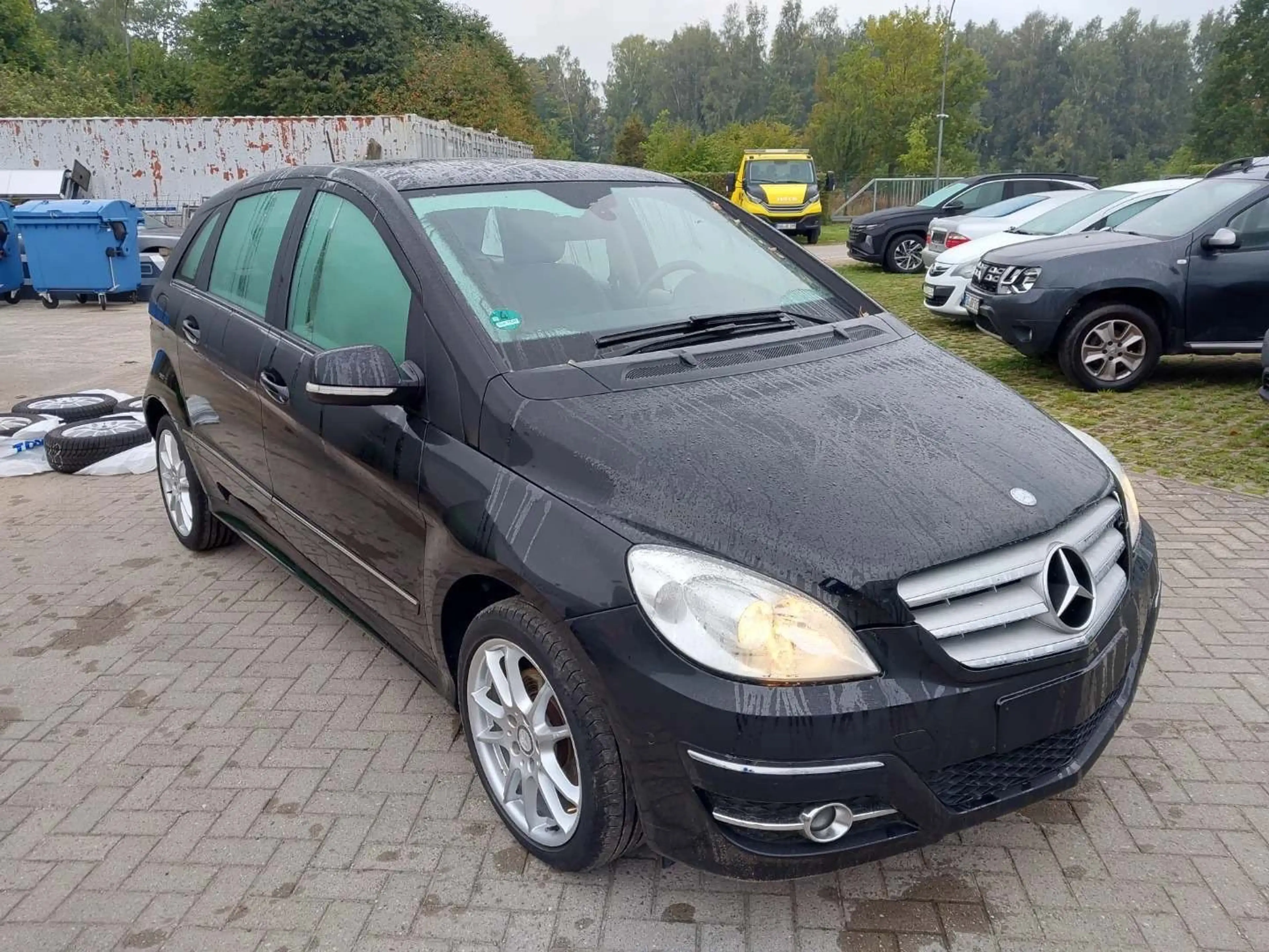 Mercedes-Benz B 200 B200*AUTOM.*TÜV*KLIMA*PDC*2.HAND*T.LEDER*SPORT — photo 2