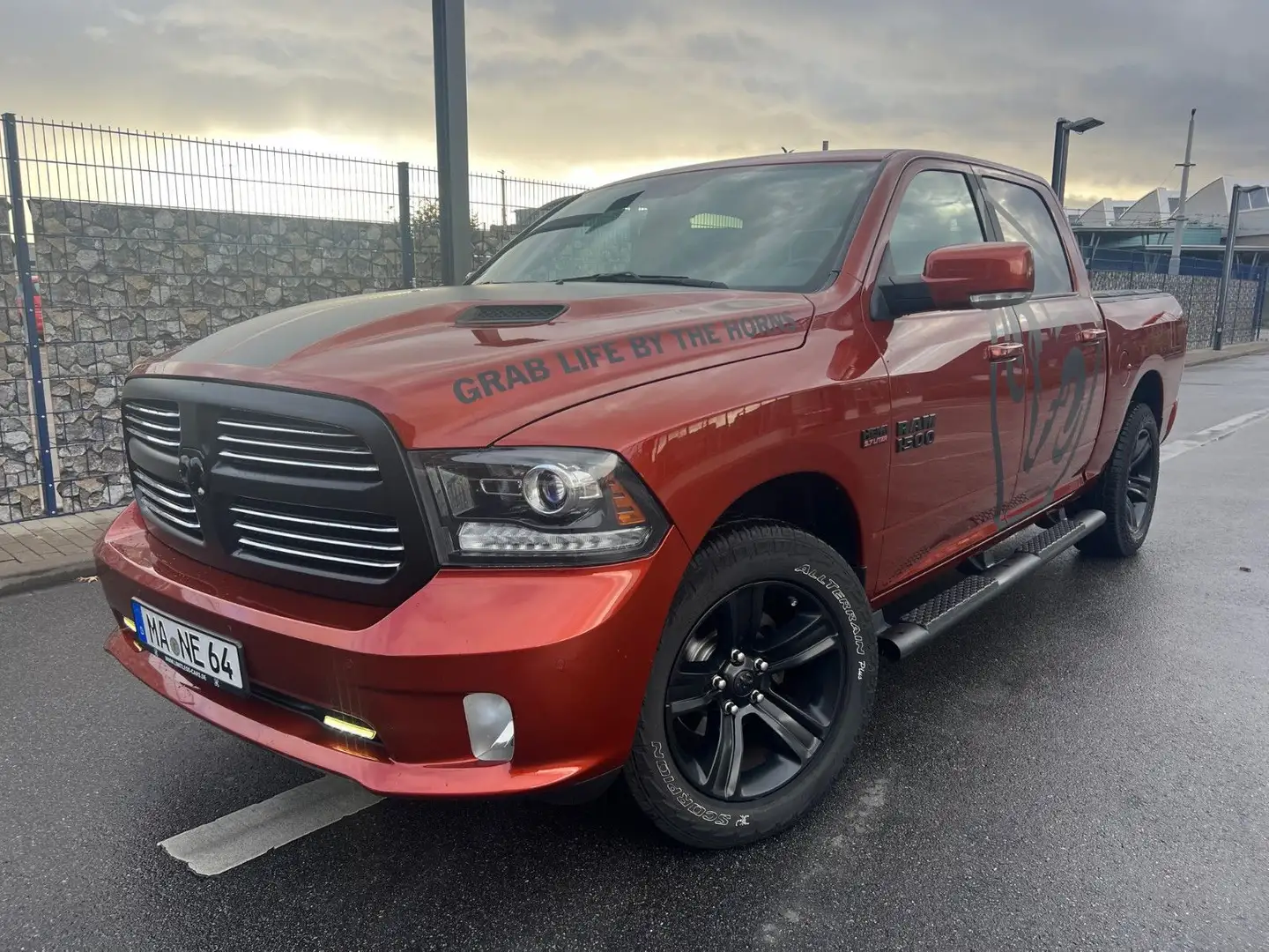 Dodge RAM 1500 5.7 HEMI *Copper*AHK*Kamera*TÜV*NAVI Orange - 1