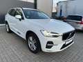 Volvo XC60 Momentum Pro AWD B4 Diesel HUD Luftfederung Navi d Weiß - thumbnail 3