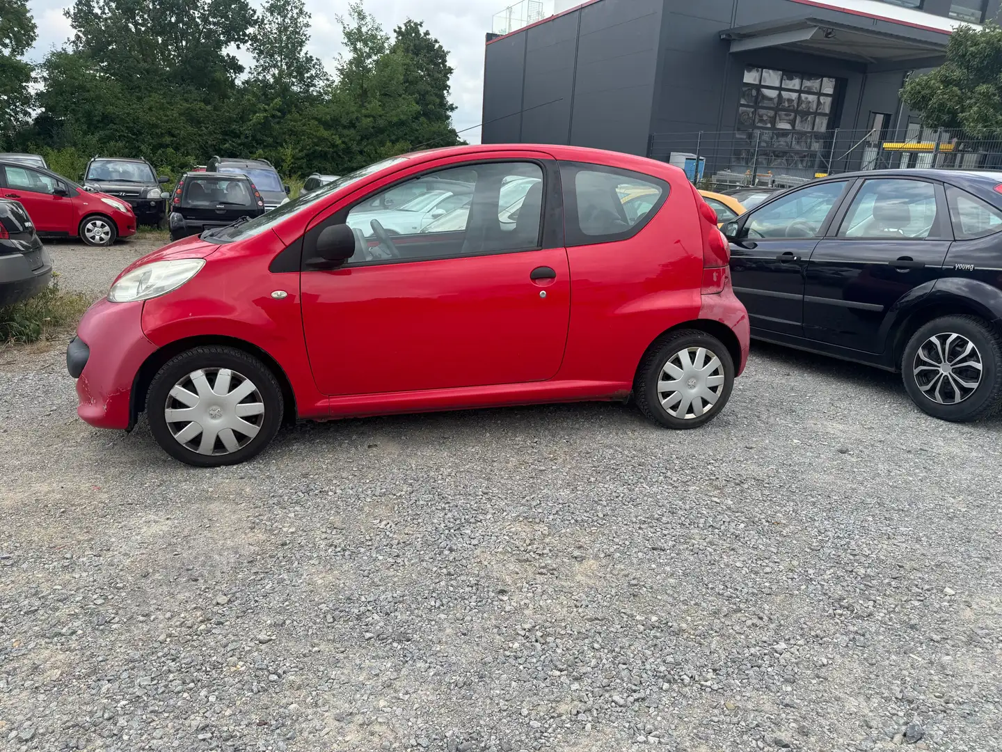 Peugeot 107 Petit Filou Kırmızı - 2