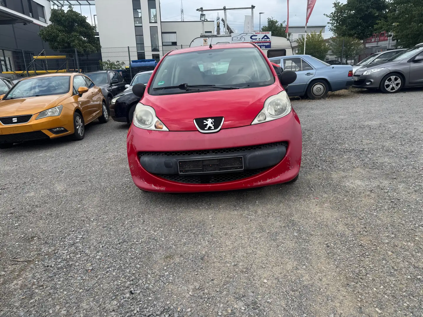 Peugeot 107 Petit Filou Kırmızı - 1