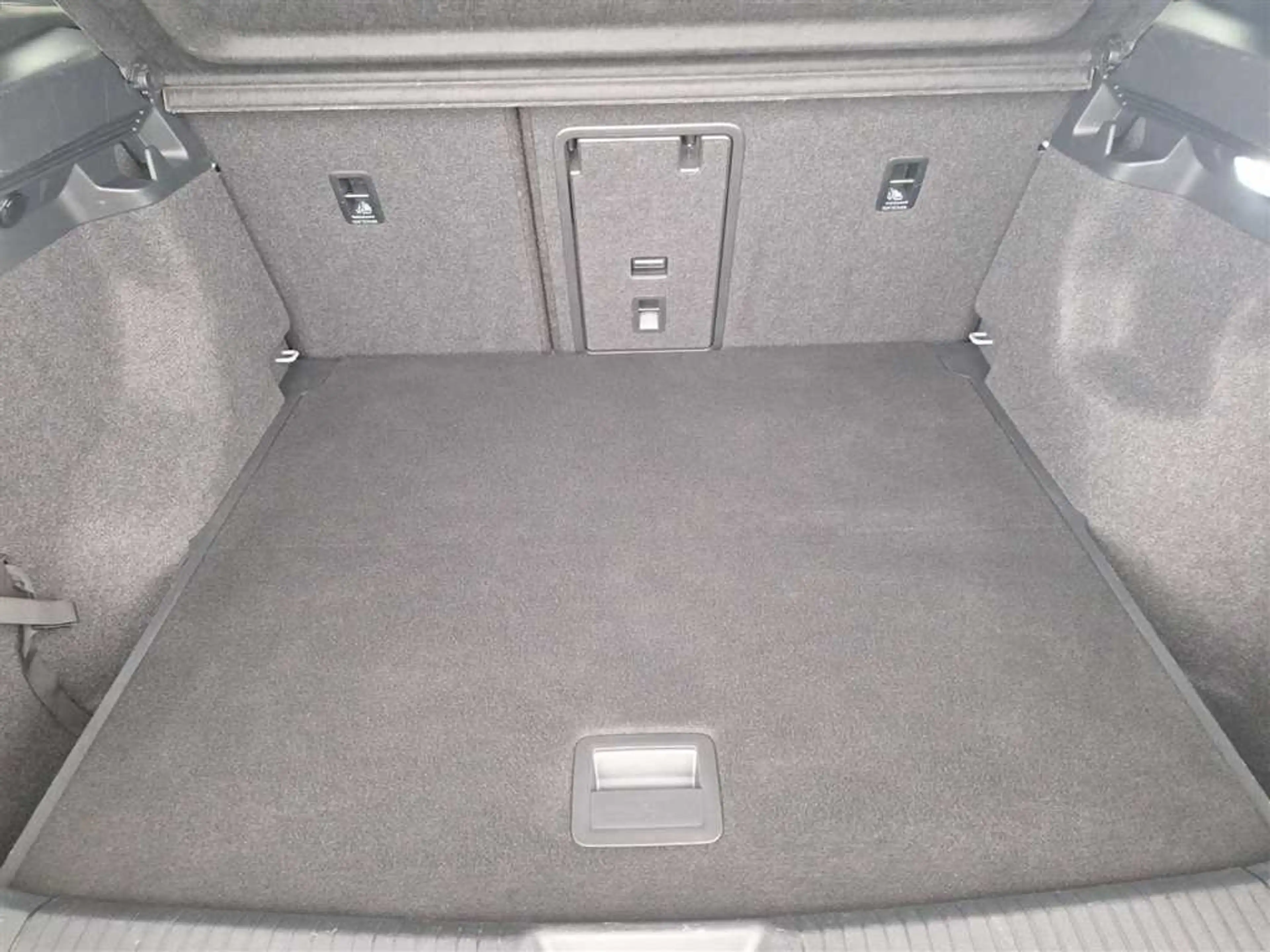 Volkswagen ID.4 Pro 82 kWh — photo 20