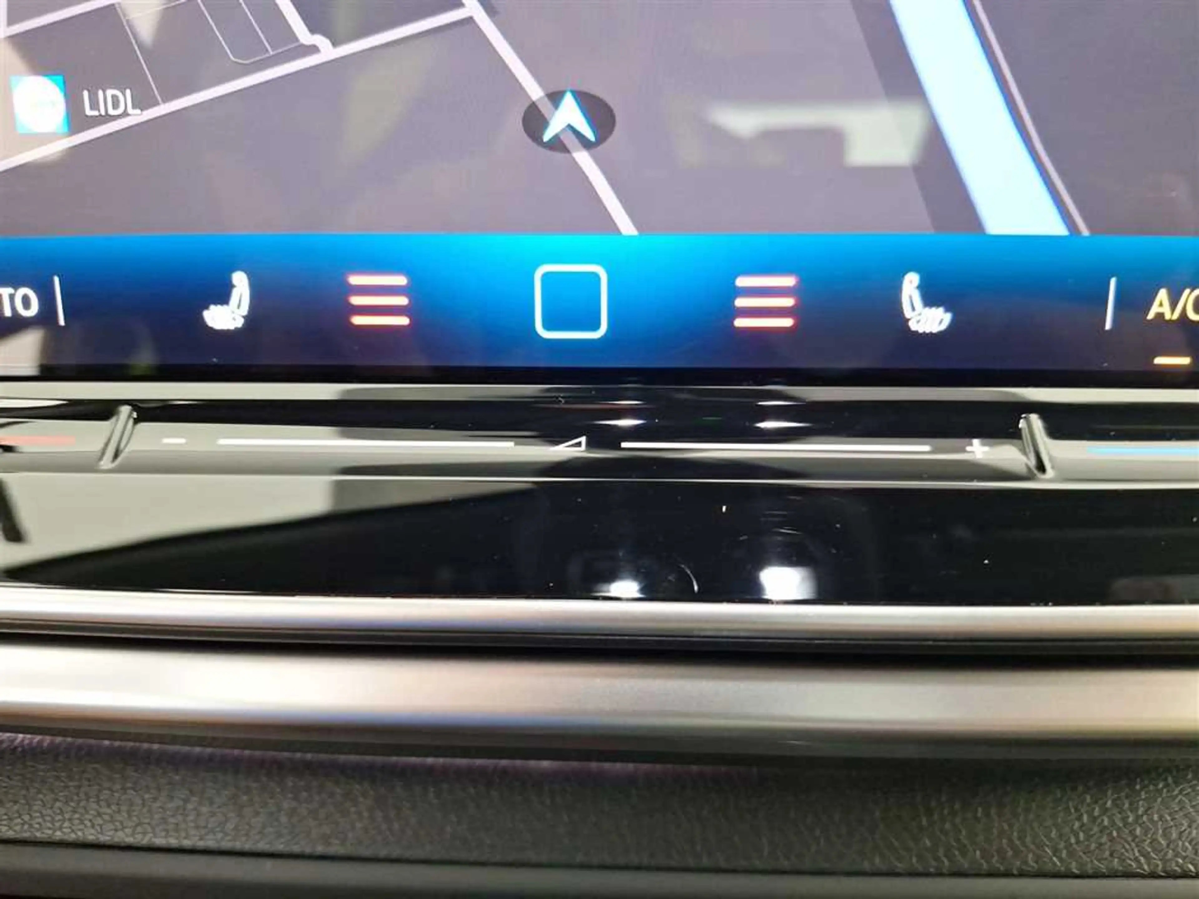 Volkswagen ID.4 Pro 82 kWh — photo 24