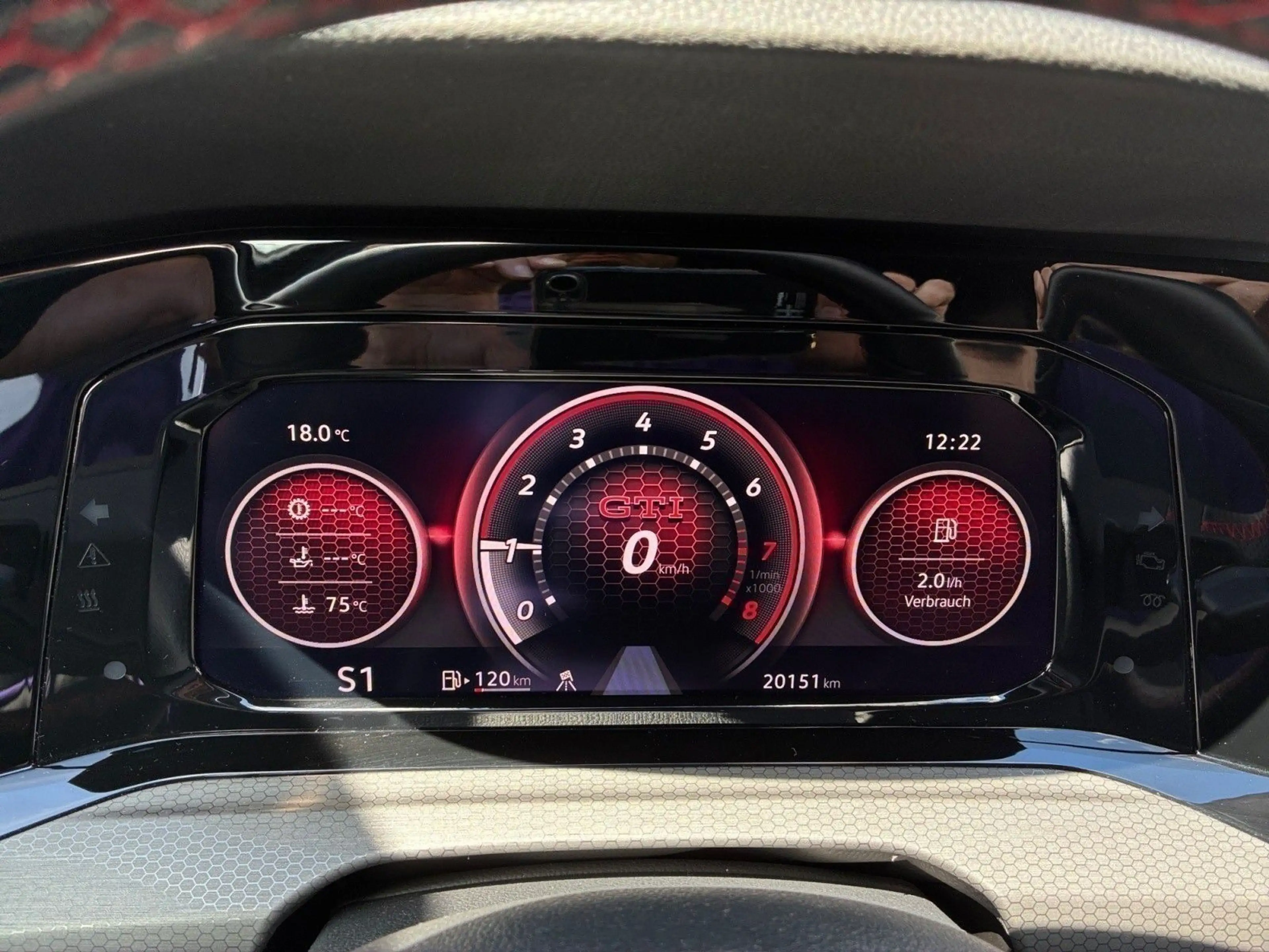 Volkswagen Golf GTI 2.0 DSG KAMERA*CARPLAY*LED*PDC*LED*LED — photo 9
