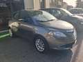 Lancia Ypsilon Ypsilon 1.3 mjt Platinum Gris - thumbnail 3
