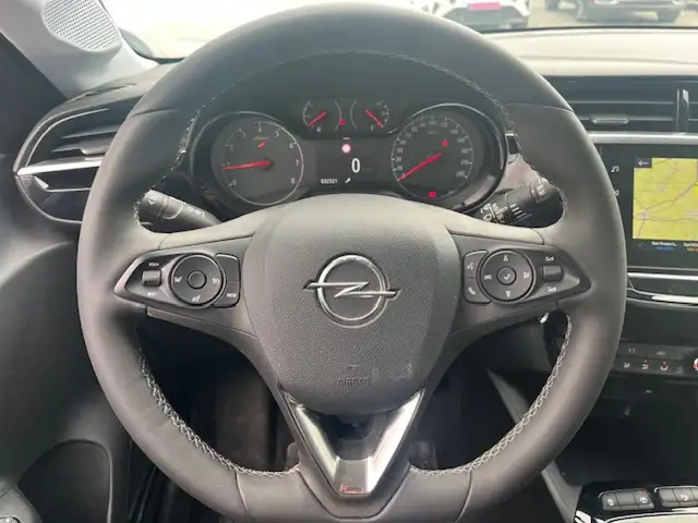 Opel Corsa view 8
