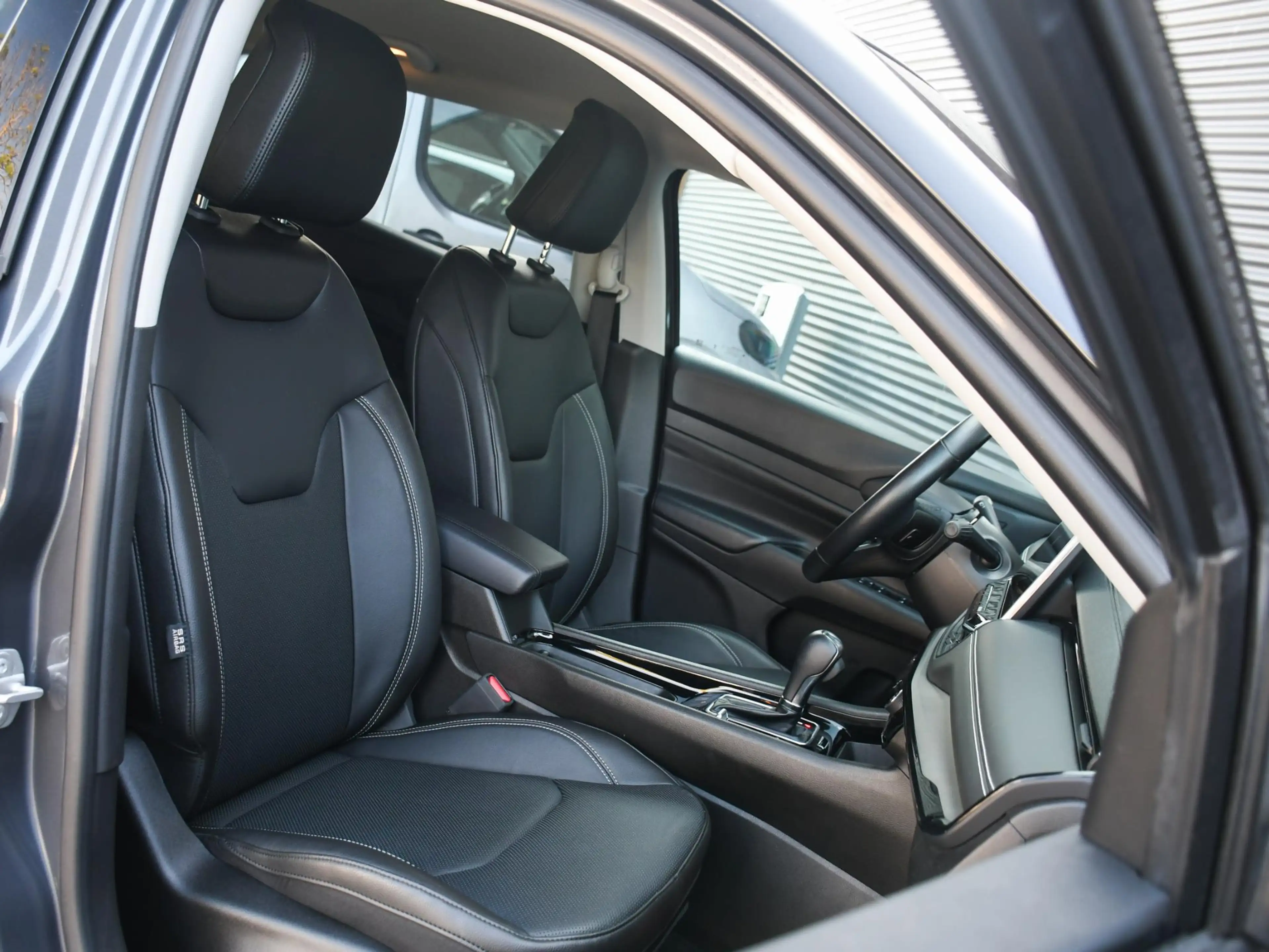 Jeep Compass Limited 4xe Plug-in Hybrid 240pk Automaat LEDER | — photo 10