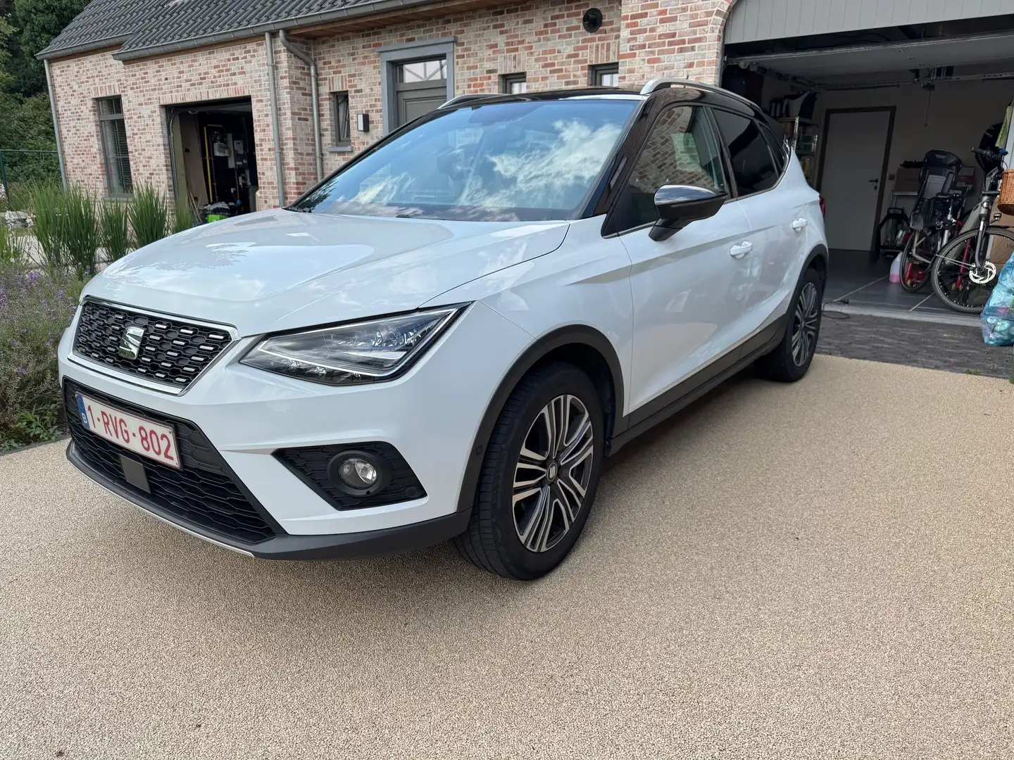 SEAT Arona Arona 1.0 TSI DSG OPF XCELLENCE Wit - 1