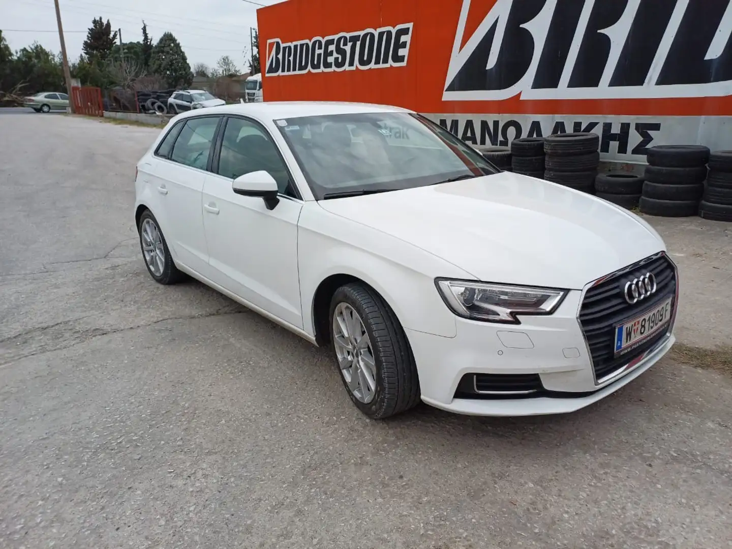 Audi A3 A3 SB 1,0 TFSI design S-tronic design Weiß - 1