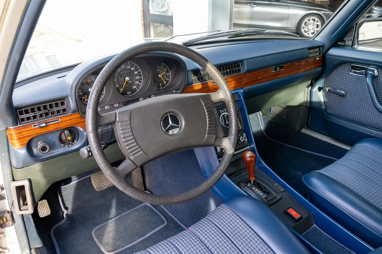 Mercedes-Benz S 280 S W116, foto 12