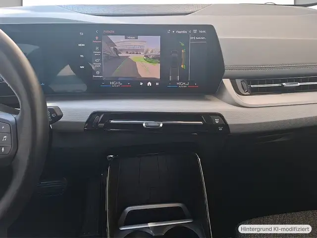 BMW 2 Series view 8