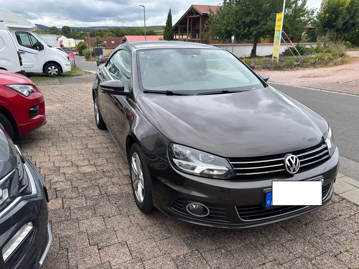 Volkswagen Eos Basis Bruin - 2