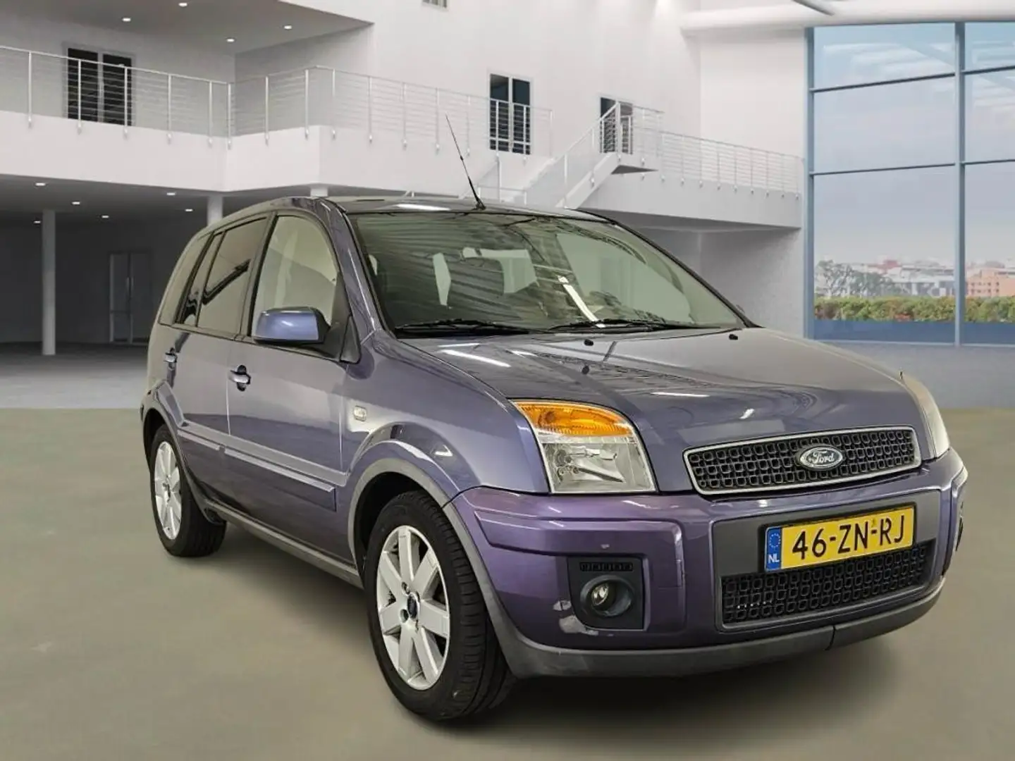 Ford Fusion 1.4 + - 1