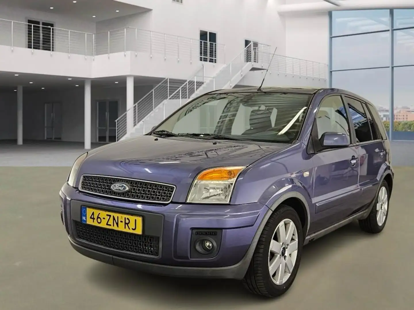 Ford Fusion 1.4 + - 2