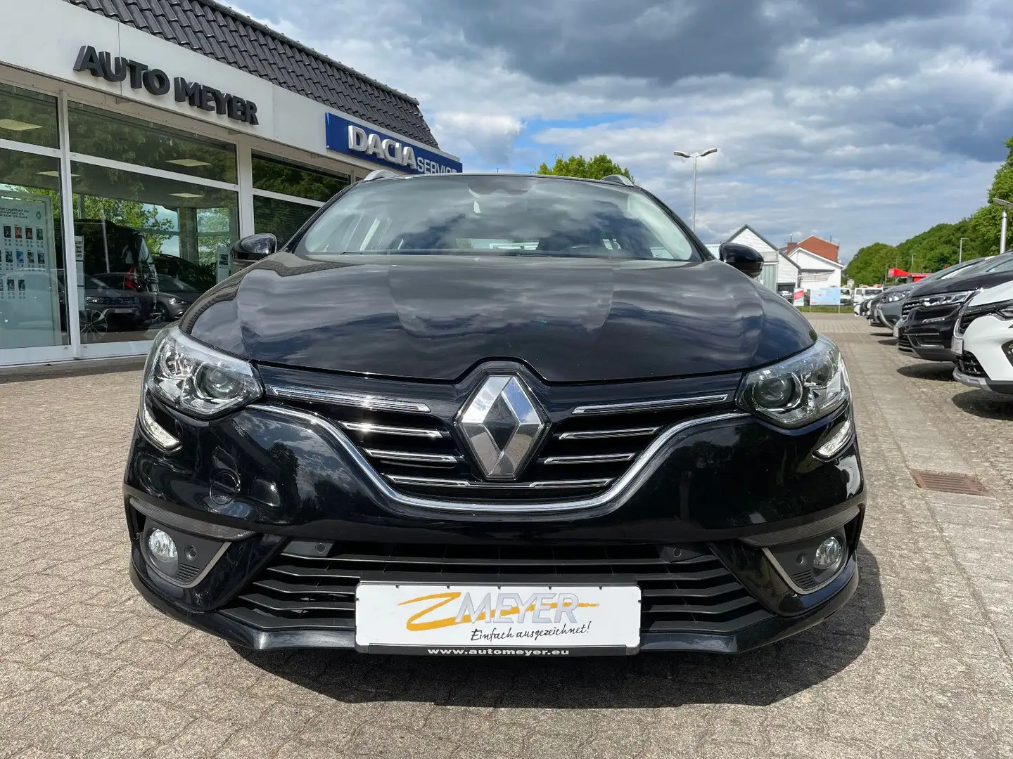 Renault Megane Grandtour TCe140 Edition Navi/SHZ/GJR/PDC Zwart - 2