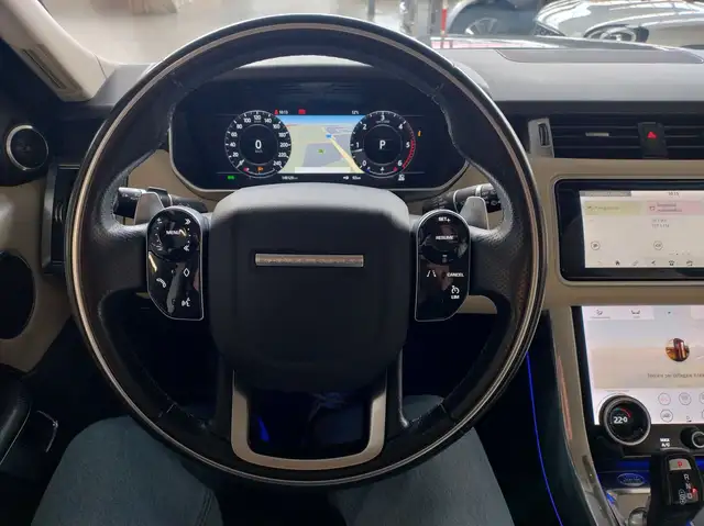 Land Rover Range Rover Sport view 8
