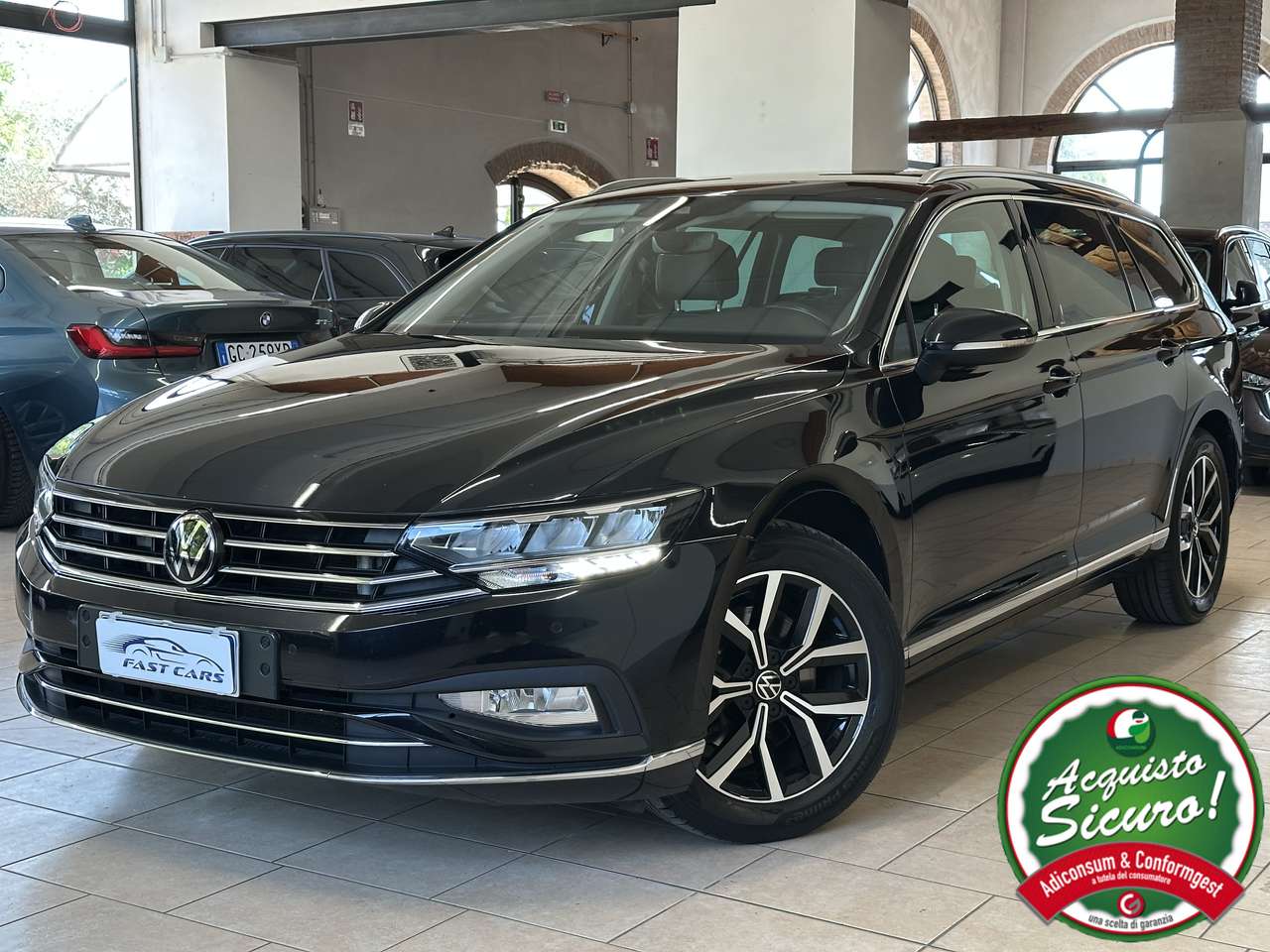 Volkswagen Passat Variant 2.0 TDI DSG ELEGANCE 150CV *CARPLAY*ACC*LED*