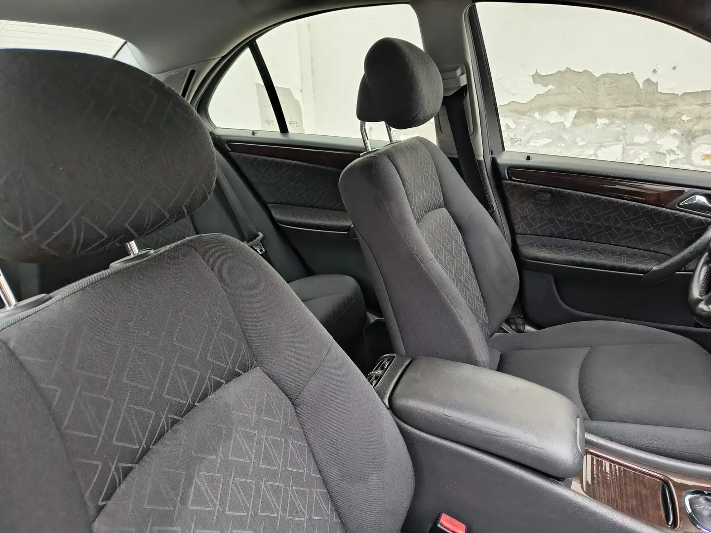 Mercedes-Benz C 180 C-Klasse Kompressor Automatik Avantgarde - 1